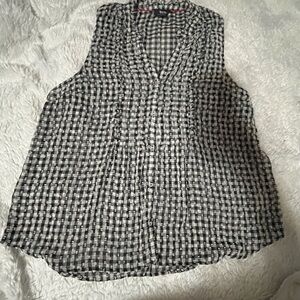 Anthropologie Maeve  Black and White Sleeveless Pleated swiss dots Blouse s XL